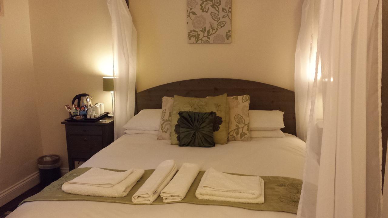 The Witney Guest House Bilik gambar