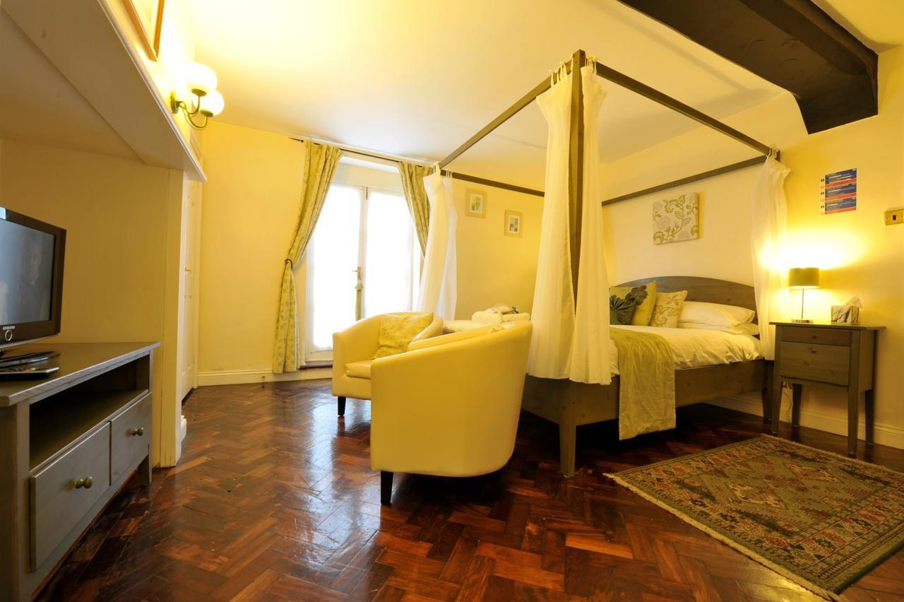 The Witney Guest House Bilik gambar